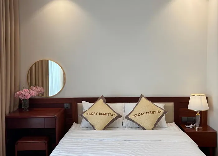 Mer Suites Ha Long Aparthotel